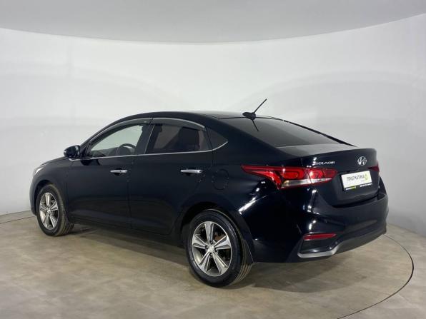 Hyundai Solaris II с пробегом 2017 года, цена 1 159 000 рублей, 145000 км, седан, Автокод Объявления