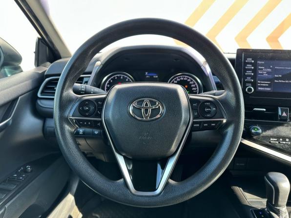 Toyota Camry VIII (XV70) Рестайлинг с пробегом 2022 года, цена 2 630 000 рублей, 96920 км, седан, Автокод Объявления