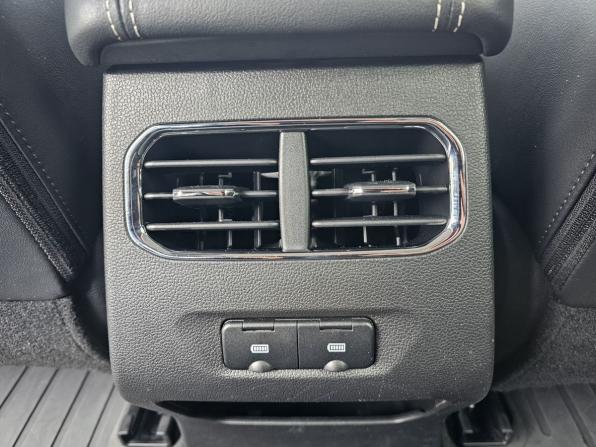 Haval Jolion I Рестайлинг с пробегом 2023 года, цена 1 999 000 рублей, 41301 км, внедорожник, Автокод Объявления