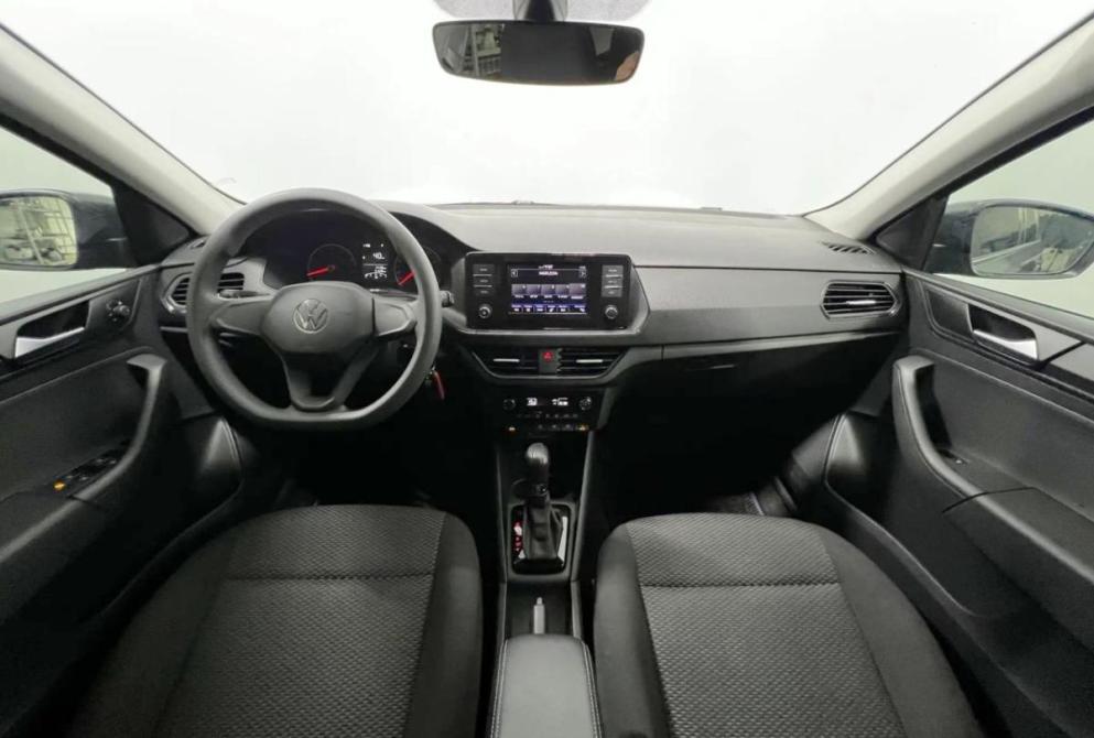 Volkswagen Polo VI Нижний Новгород  - изображение 14