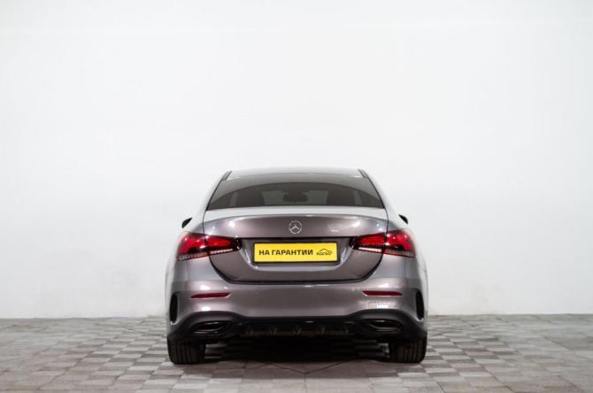 Mercedes-Benz A-Класс IV (W177) с пробегом 2020 года, цена 2 799 000 рублей, 57000 км, седан, Автокод Объявления