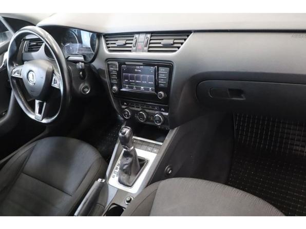Skoda Octavia III (A7) с пробегом 2015 года, цена 1 639 000 рублей, 223816 км, лифтбек, Автокод Объявления