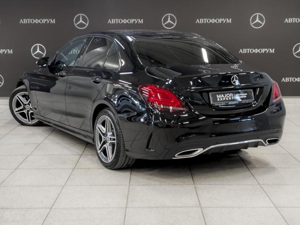 Mercedes-Benz C-Класс IV (W205) Рестайлинг с пробегом 2019 года, цена 2 600 000 рублей, 127233 км, седан, Автокод Объявления