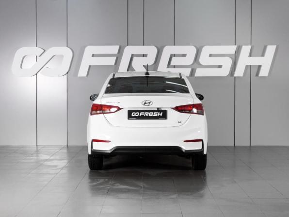 Hyundai Solaris II с пробегом 2019 года, цена 1 580 000 рублей, 72309 км, седан, Автокод Объявления