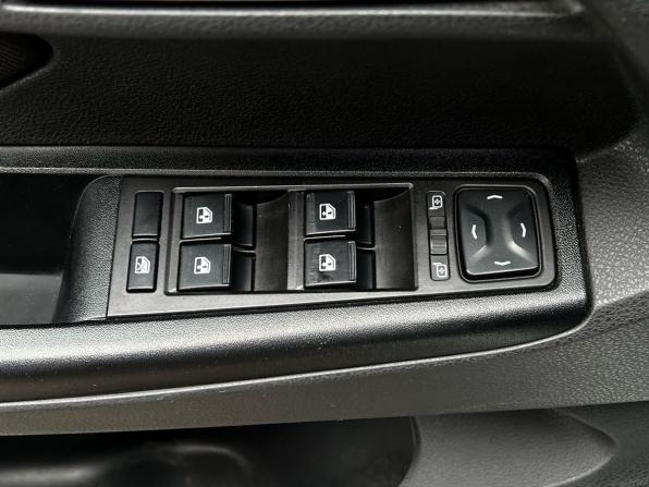 Lada (ВАЗ) Vesta I с пробегом 2018 года, цена 990 000 рублей, 79900 км, универсал, Автокод Объявления
