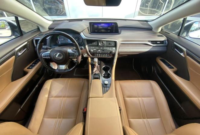 Lexus RX IV с пробегом 2018 года, цена 5 990 000 рублей, 49241 км, внедорожник, Автокод Объявления
