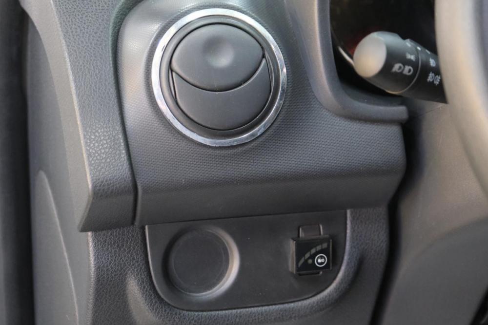 Renault Logan II Омск  - изображение 10