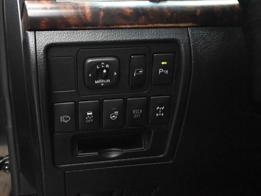 Toyota Land Cruiser 200 Series Рестайлинг 1 Екатеринбург  - изображение 16