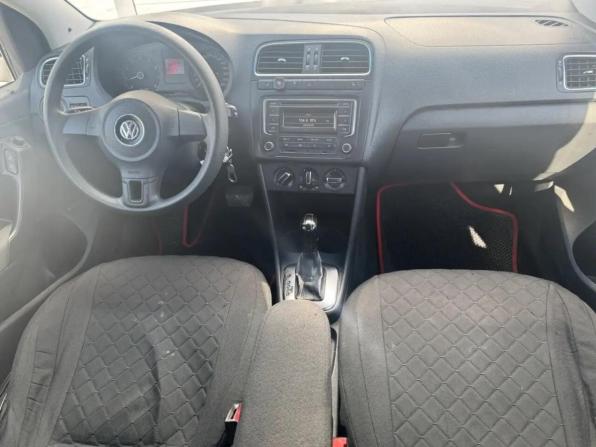 Volkswagen Polo V с пробегом 2010 года, цена 575 000 рублей, 280000 км, седан, Автокод Объявления