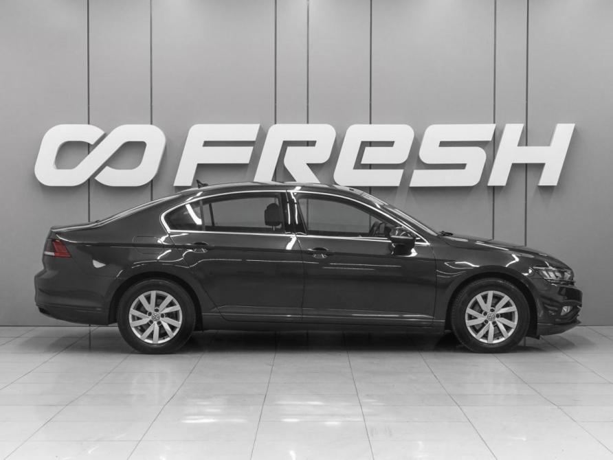 Volkswagen Passat B8 Рестайлинг Ростов-на-Дону  - изображение 5