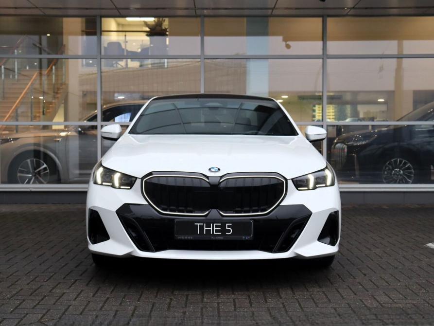 BMW 5 серии VIII (G60/G61/G68) Калининград  - изображение 2