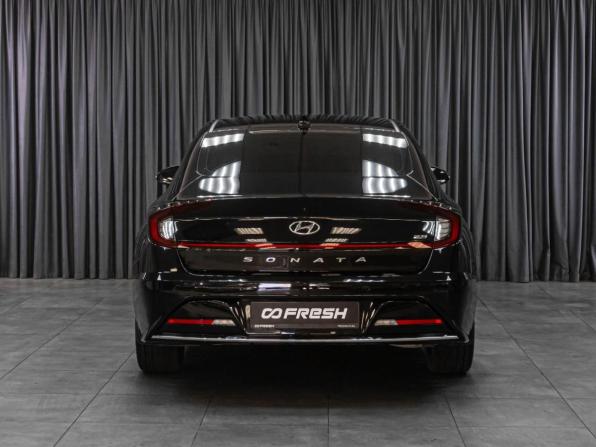 Hyundai Sonata VIII (DN8) с пробегом 2019 года, цена 2 439 000 рублей, 95132 км, седан, Автокод Объявления