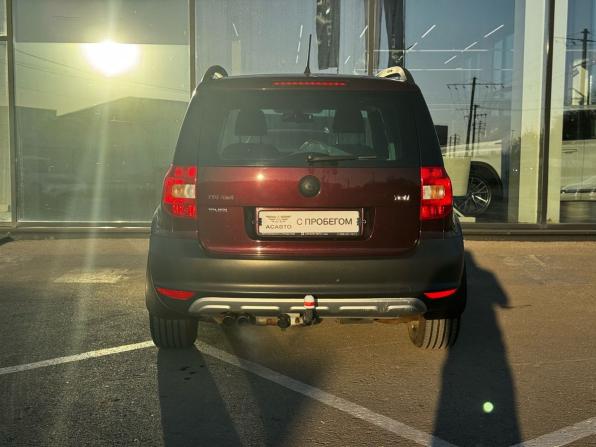 Skoda Yeti I с пробегом 2012 года, цена 1 190 000 рублей, 84000 км, внедорожник, Автокод Объявления