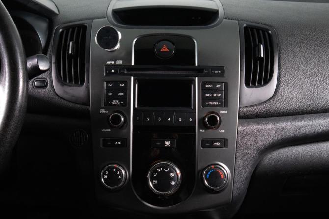 Kia Cerato II с пробегом 2010 года, цена 699 000 рублей, 236000 км, хэтчбек, Автокод Объявления