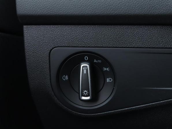 Volkswagen Tiguan II Рестайлинг с пробегом 2022 года, цена 2 840 000 рублей, 33019 км, внедорожник, Автокод Объявления