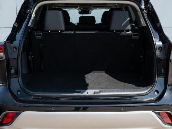 Toyota Highlander IV (XU70) с пробегом 2026 года, цена 5 550 000 рублей, 23 км, внедорожник, Автокод Объявления