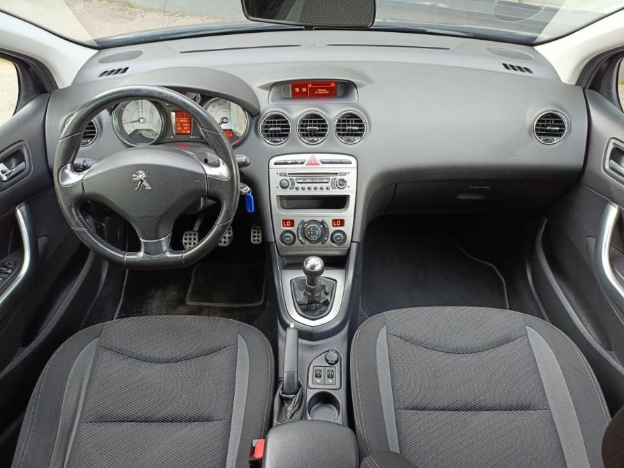 Peugeot 408 I Санкт-Петербург  - изображение 13