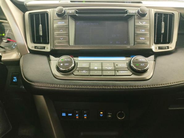 Toyota RAV4 IV (XA40) с пробегом 2013 года, цена 1 799 000 рублей, 161000 км, внедорожник, Автокод Объявления