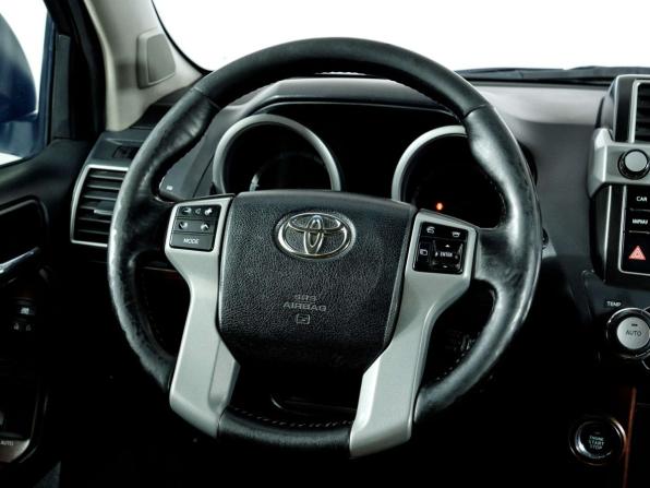 Toyota Land Cruiser Prado 150 Series Рестайлинг 1 с пробегом 2014 года, цена 2 698 000 рублей, 333755 км, внедорожник, Автокод Объявления