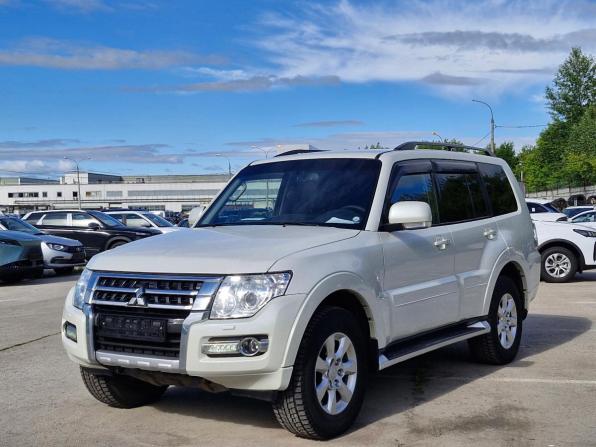 Mitsubishi Pajero IV Рестайлинг 2 с пробегом 2014 года, цена 2 899 000 рублей, 93926 км, внедорожник, Автокод Объявления