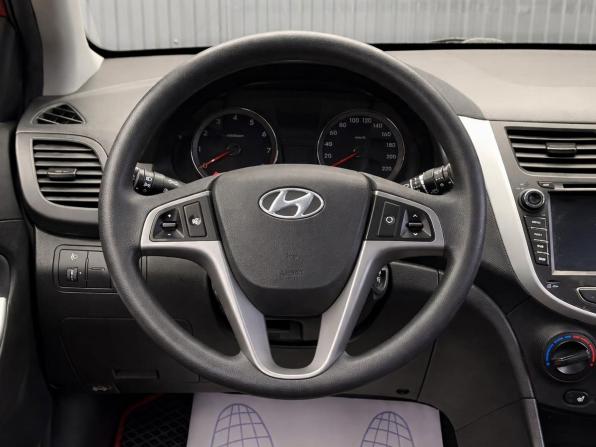 Hyundai Solaris I Рестайлинг с пробегом 2016 года, цена 997 000 рублей, 100433 км, хэтчбек, Автокод Объявления