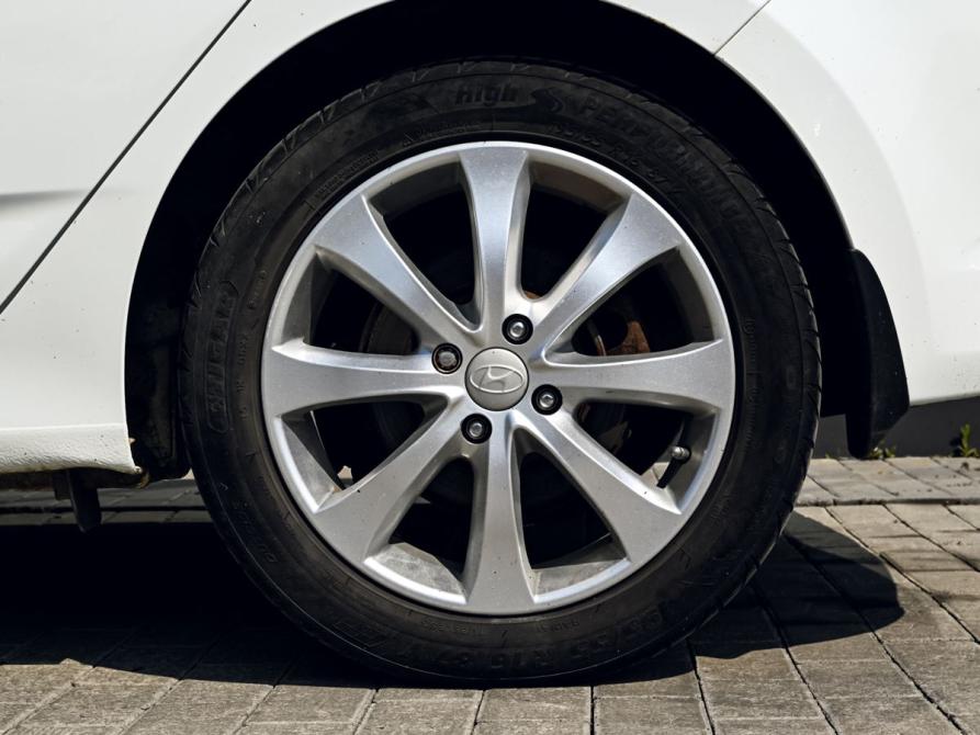 Hyundai Solaris I Рестайлинг Екатеринбург  - изображение 21