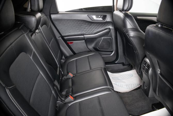 Ford Escape III Рестайлинг с пробегом 2020 года, цена 1 849 000 рублей, 152566 км, внедорожник, Автокод Объявления