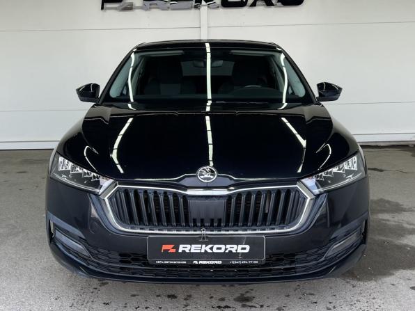Skoda Octavia IV (A8) с пробегом 2020 года, цена 2 100 000 рублей, 141626 км, лифтбек, Автокод Объявления