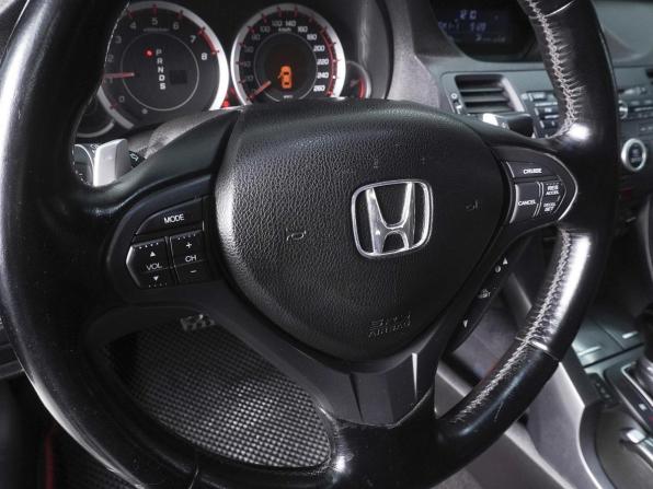 Honda Accord VIII Рестайлинг с пробегом 2012 года, цена 1 330 000 рублей, 226633 км, седан, Автокод Объявления