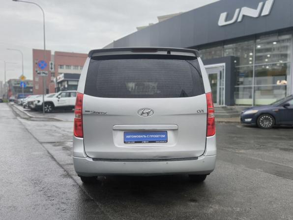 Hyundai Grand Starex I с пробегом 2008 года, цена 1 400 000 рублей, 210288 км, минивэн, Автокод Объявления