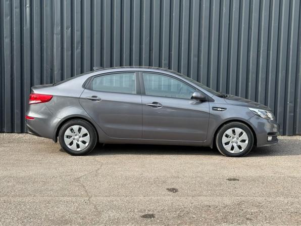 Kia Rio III Рестайлинг с пробегом 2017 года, цена 1 095 000 рублей, 131023 км, седан, Автокод Объявления