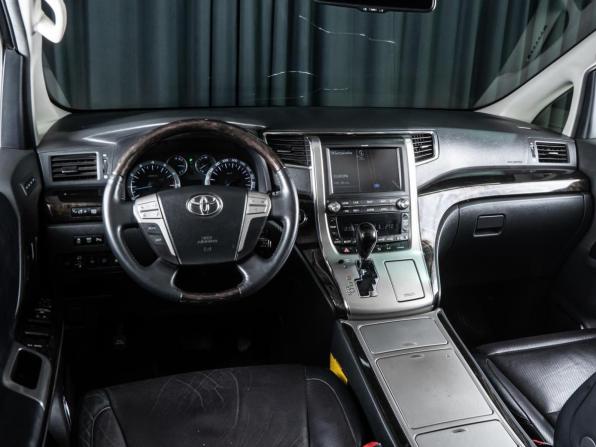Toyota Alphard II с пробегом 2013 года, цена 2 999 000 рублей, 372987 км, минивэн, Автокод Объявления