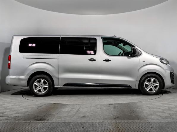 Peugeot Traveller I с пробегом 2021 года, цена 2 890 000 рублей, 135050 км, минивэн, Автокод Объявления
