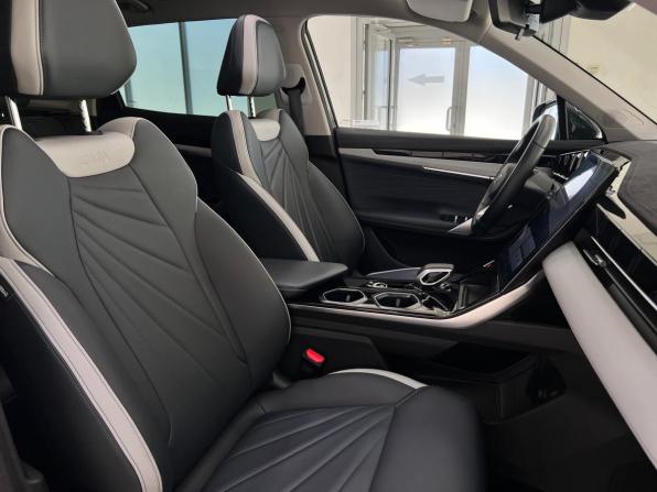 Geely Atlas II с пробегом 2024 года, цена 2 930 000 рублей, 32642 км, внедорожник, Автокод Объявления