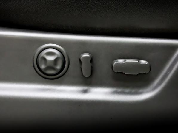 Chevrolet Tahoe III с пробегом 2013 года, цена 3 000 000 рублей, 86663 км, внедорожник, Автокод Объявления