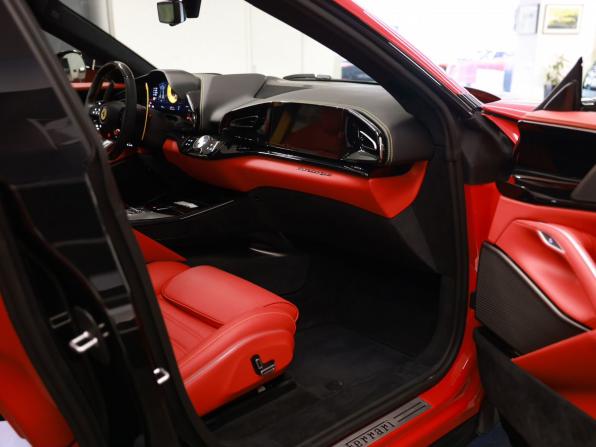 Ferrari Purosangue с пробегом 2025 года, цена 63 500 000 рублей, 69 км, внедорожник, Автокод Объявления