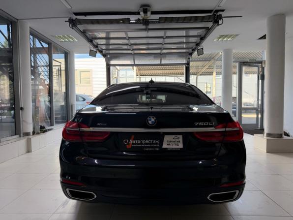 BMW 7 серии VI (G11/G12) с пробегом 2017 года, цена 3 690 000 рублей, 129109 км, седан, Автокод Объявления