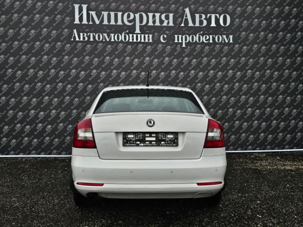 Skoda Octavia II (A5) Рестайлинг с пробегом 2012 года, цена 720 000 рублей, 228000 км, лифтбек, Автокод Объявления