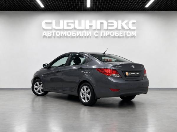 Hyundai Solaris I с пробегом 2012 года, цена 715 000 рублей, 188000 км, седан, Автокод Объявления