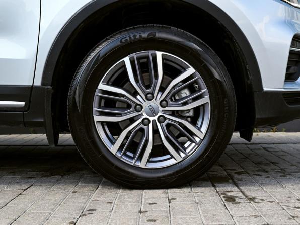 Geely Atlas Pro с пробегом 2021 года, цена 2 075 000 рублей, 55907 км, внедорожник, Автокод Объявления