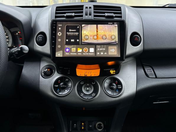 Toyota RAV4 III (XA30) Рестайлинг с пробегом 2010 года, цена 1 699 000 рублей, 251926 км, внедорожник, Автокод Объявления