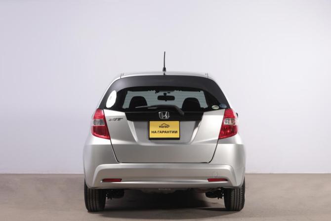 Honda Fit II с пробегом 2010 года, цена 799 000 рублей, 69500 км, хэтчбек, Автокод Объявления