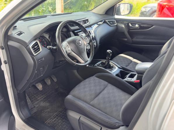 Nissan Qashqai II с пробегом 2017 года, цена 1 800 000 рублей, 109000 км, внедорожник, Автокод Объявления