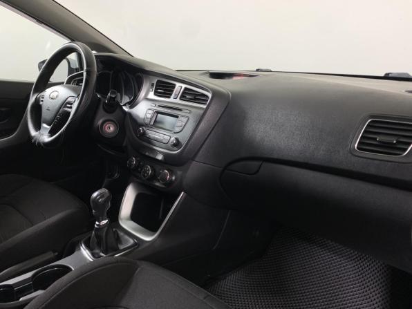 Kia Ceed II с пробегом 2013 года, цена 778 000 рублей, 281310 км, хэтчбек, Автокод Объявления