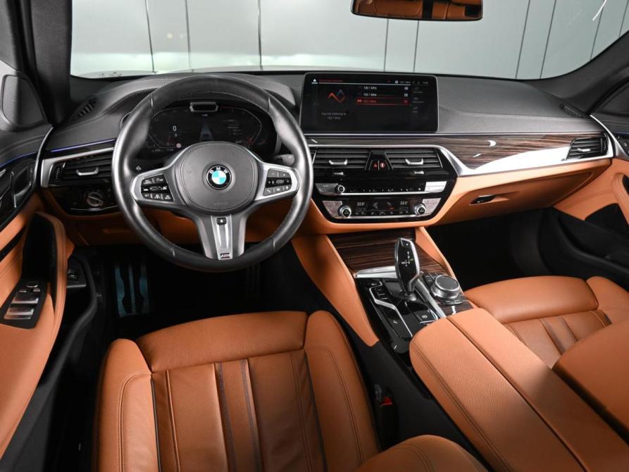 BMW 5 серии VII (G30/G31/G38) Рестайлинг Ростов-на-Дону  - изображение 6