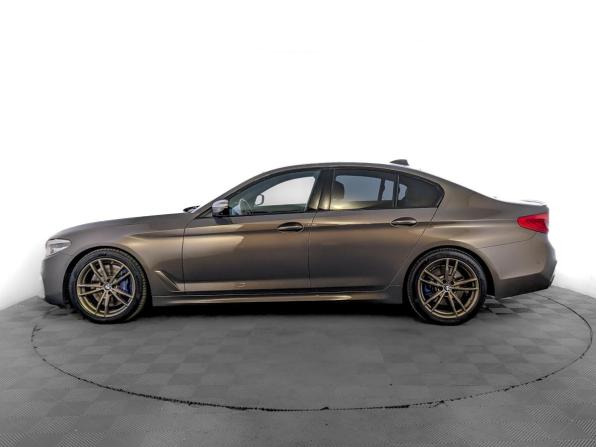 BMW 5 серии VII (G30/G31/G38) с пробегом 2018 года, цена 4 795 000 рублей, 104100 км, седан, Автокод Объявления