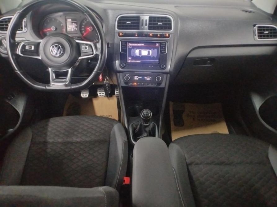 Volkswagen Polo V Рестайлинг Серпухов  - изображение 9