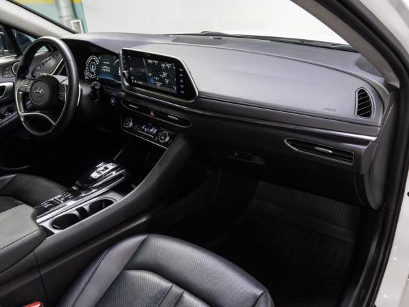 Hyundai Sonata VIII (DN8) с пробегом 2021 года, цена 2 495 000 рублей, 119079 км, седан, Автокод Объявления