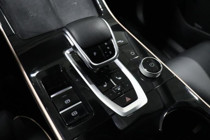 Omoda C5 I с пробегом 2023 года, цена 1 887 000 рублей, 38964 км, внедорожник, Автокод Объявления