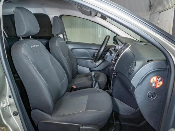 Renault Sandero II Рестайлинг с пробегом 2019 года, цена 1 270 000 рублей, 68990 км, хэтчбек, Автокод Объявления